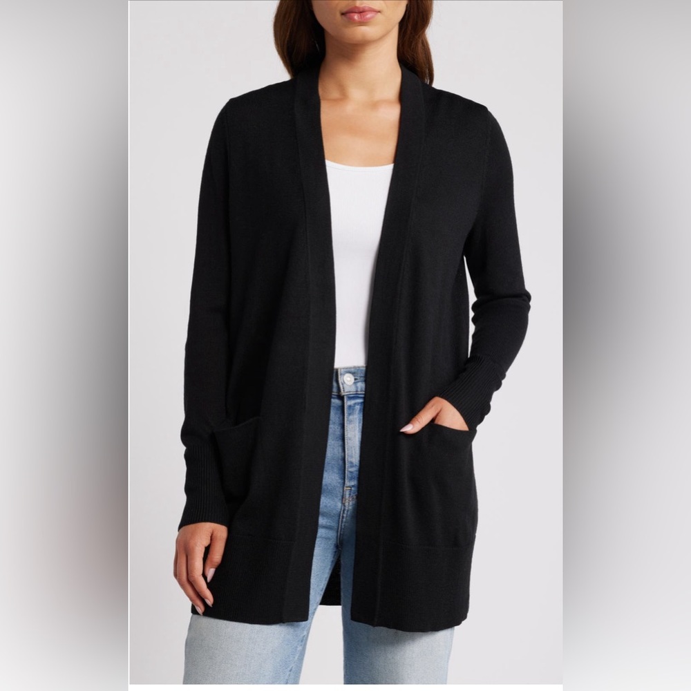 Make an offer!!
🌸SPRING SALE🌸 
Nordstrom Cardigan - black, merino wool blend